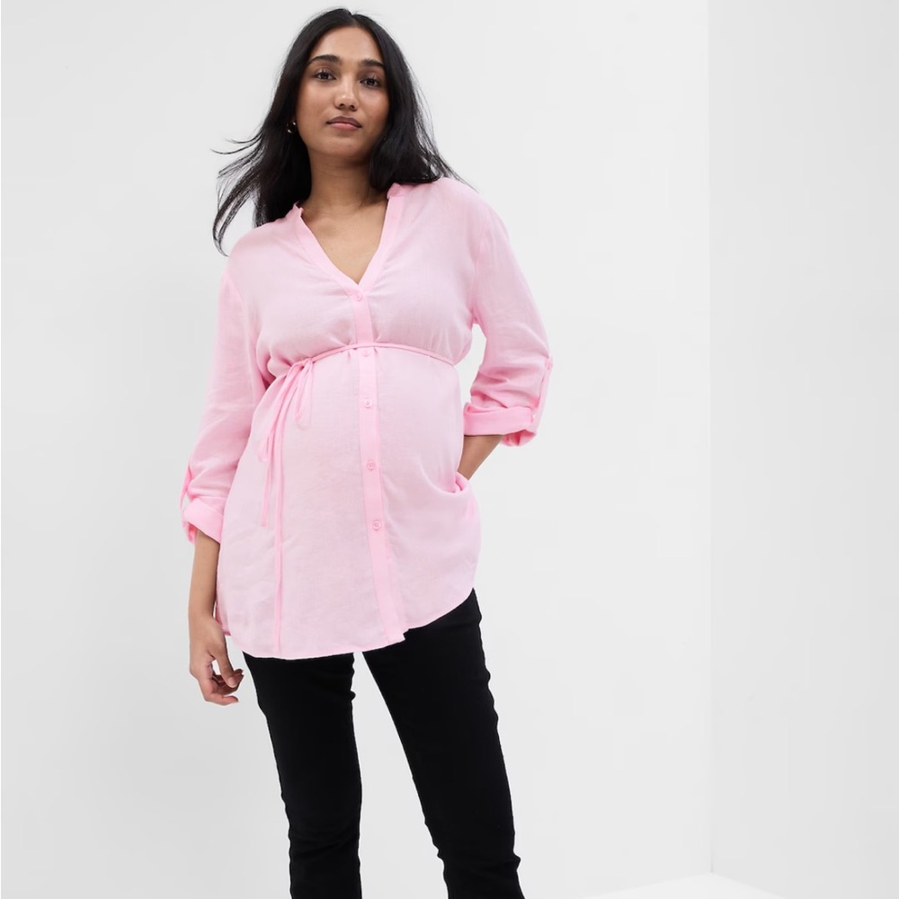 Perfect condition GAP Maternity Linen-Blend Button-Down Shirt